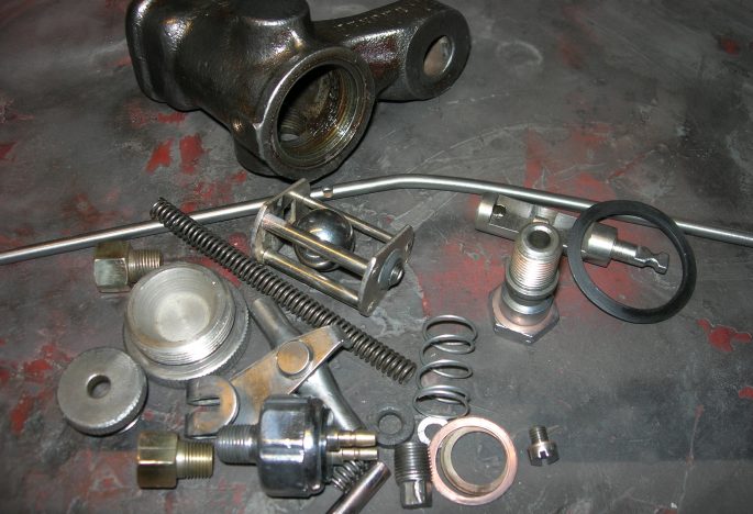Te koop: Spare parts